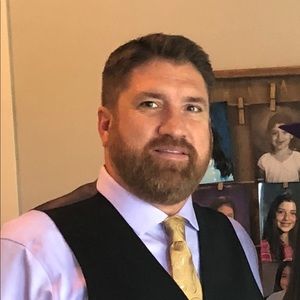 Meet your Posher, Travis